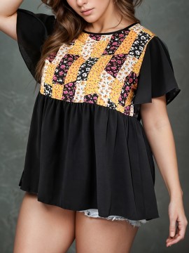 Plus Size Floral Charm - Chic Crew Neck Blouse with Ruffle Sleeves - Trendy Casual Wear for Spring & Summer - Curvy Womens Fashion